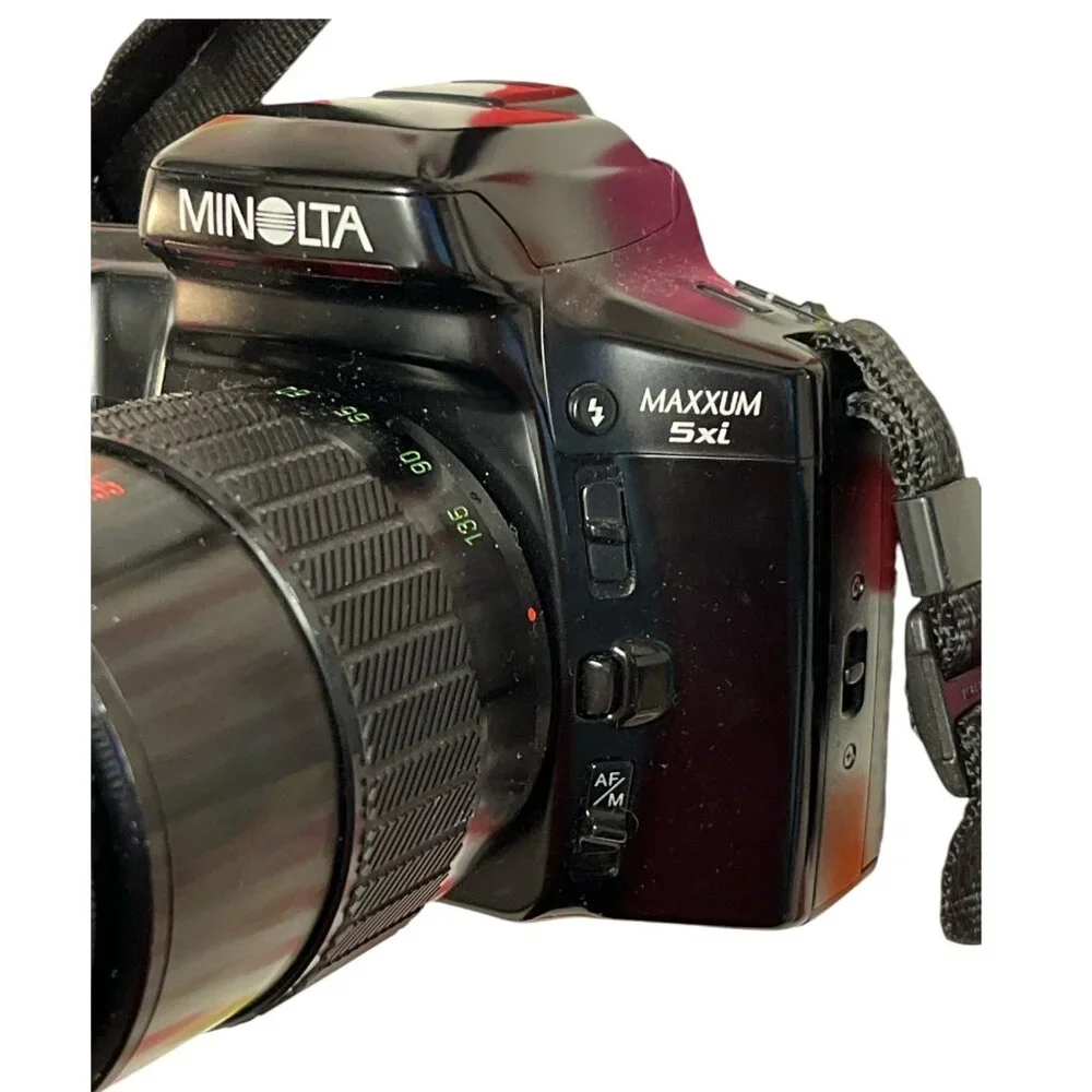 Minolta Maxxum 5xi 35mm Film Camera with 35–135mm AF Zoom Lens Untested 1990s